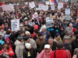 Demonstrace 17. listopadu na Václavském náměstí v Praze