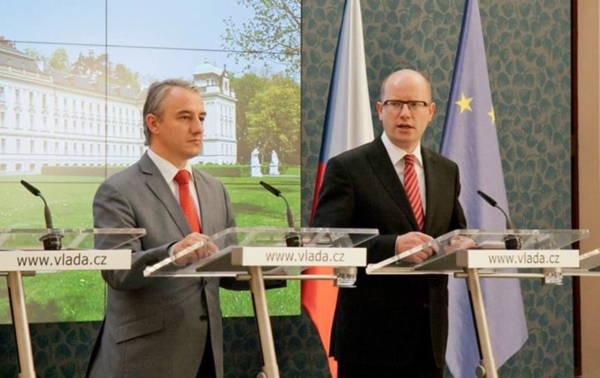 Předseda vlády ČR Bohuslav Sobotka dnes jednal se zástupci Českomoravské konfederace odborových svazů a předsedy OS ČMKOS